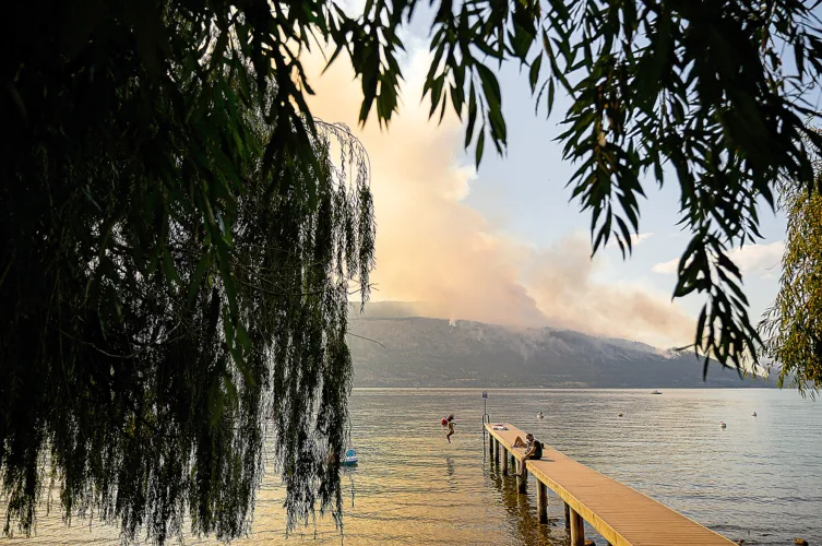 Climate change bolstered Canada fires